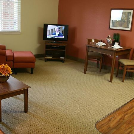Affordable Suites Of America Fredericksburg Bagian luar foto